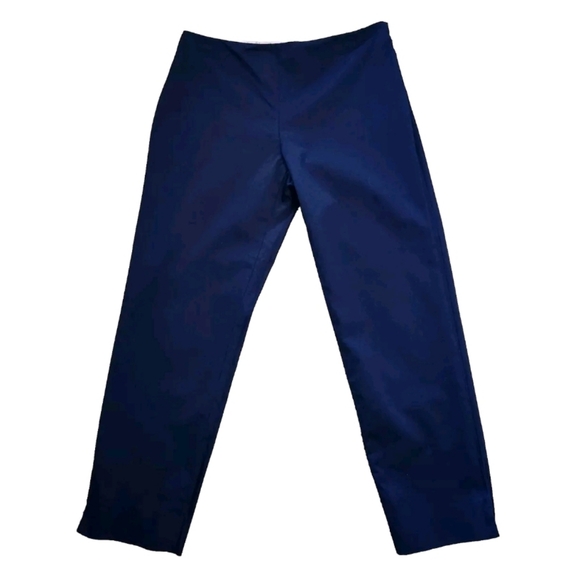 Vineyard Vines Pants - Vineyard Vines Somerset crop pants  Size 4 Color navy